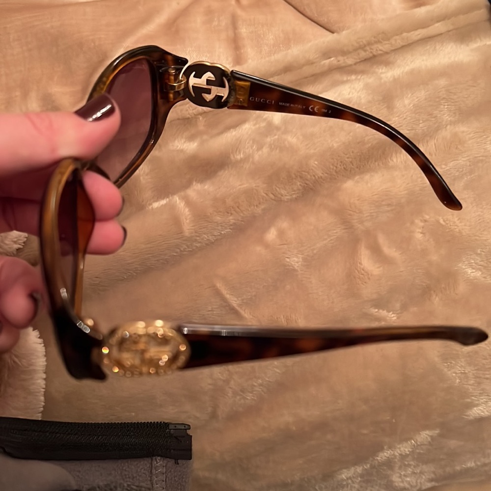 Gucci sunglasses - Picture 3 of 6